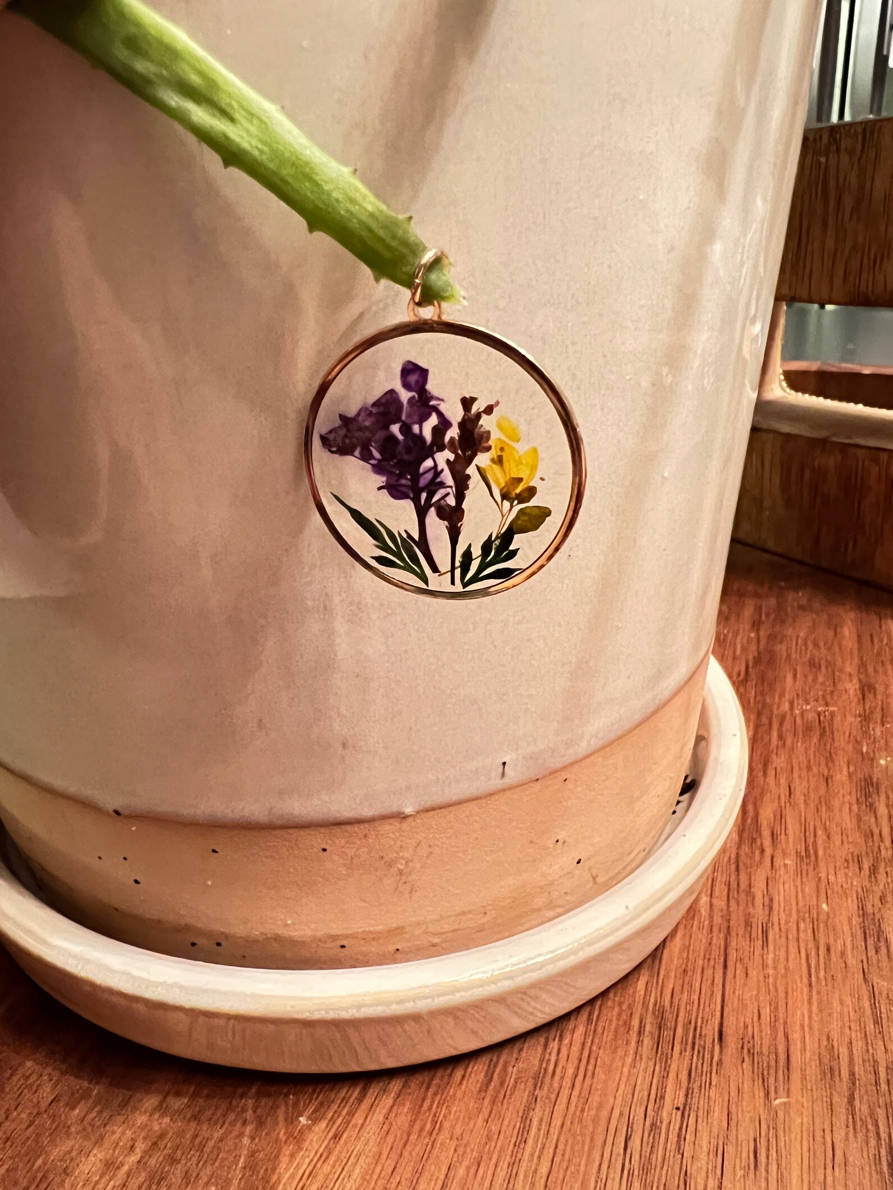 resin wildflowers
