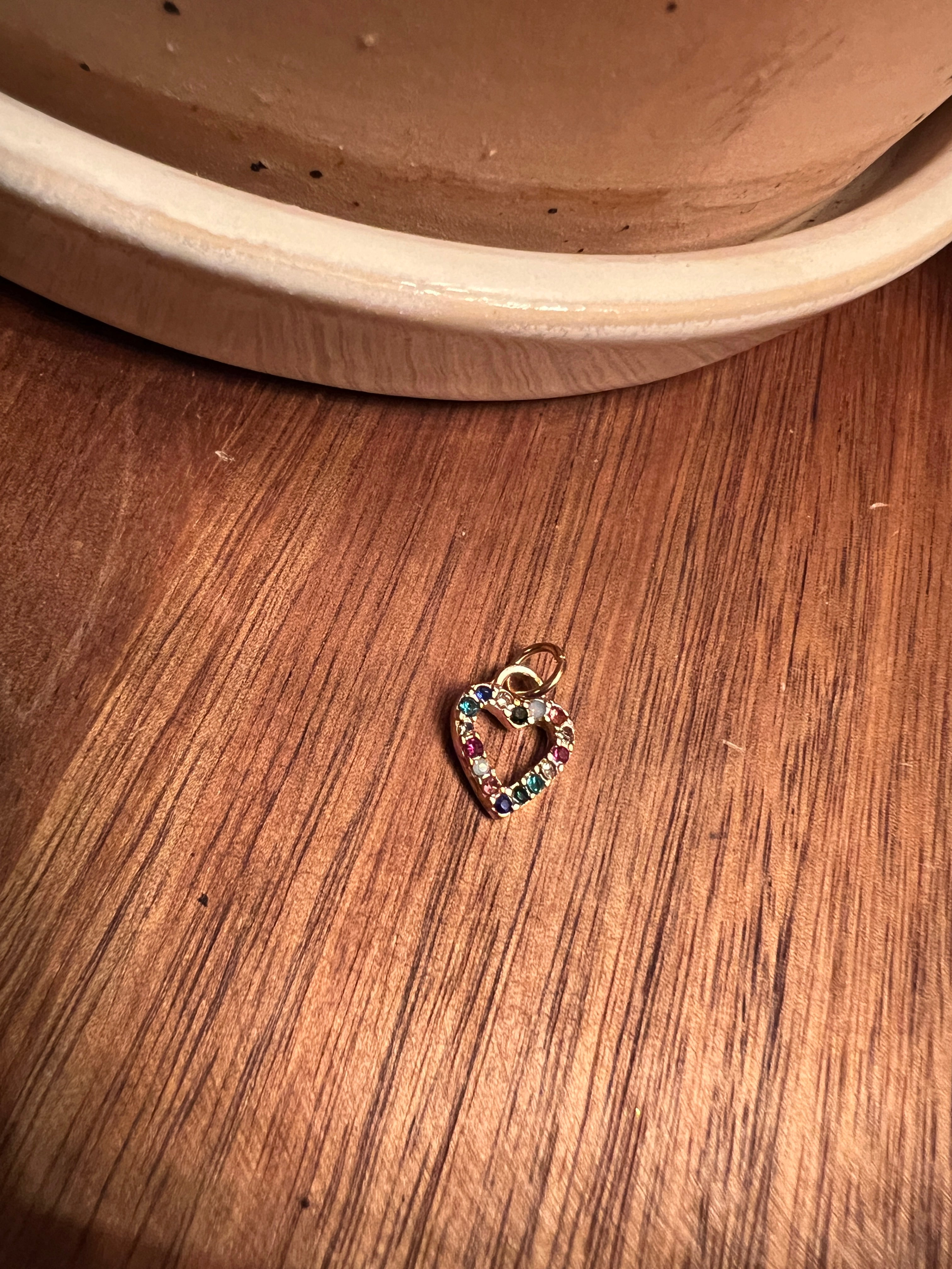 micro rainbow heart