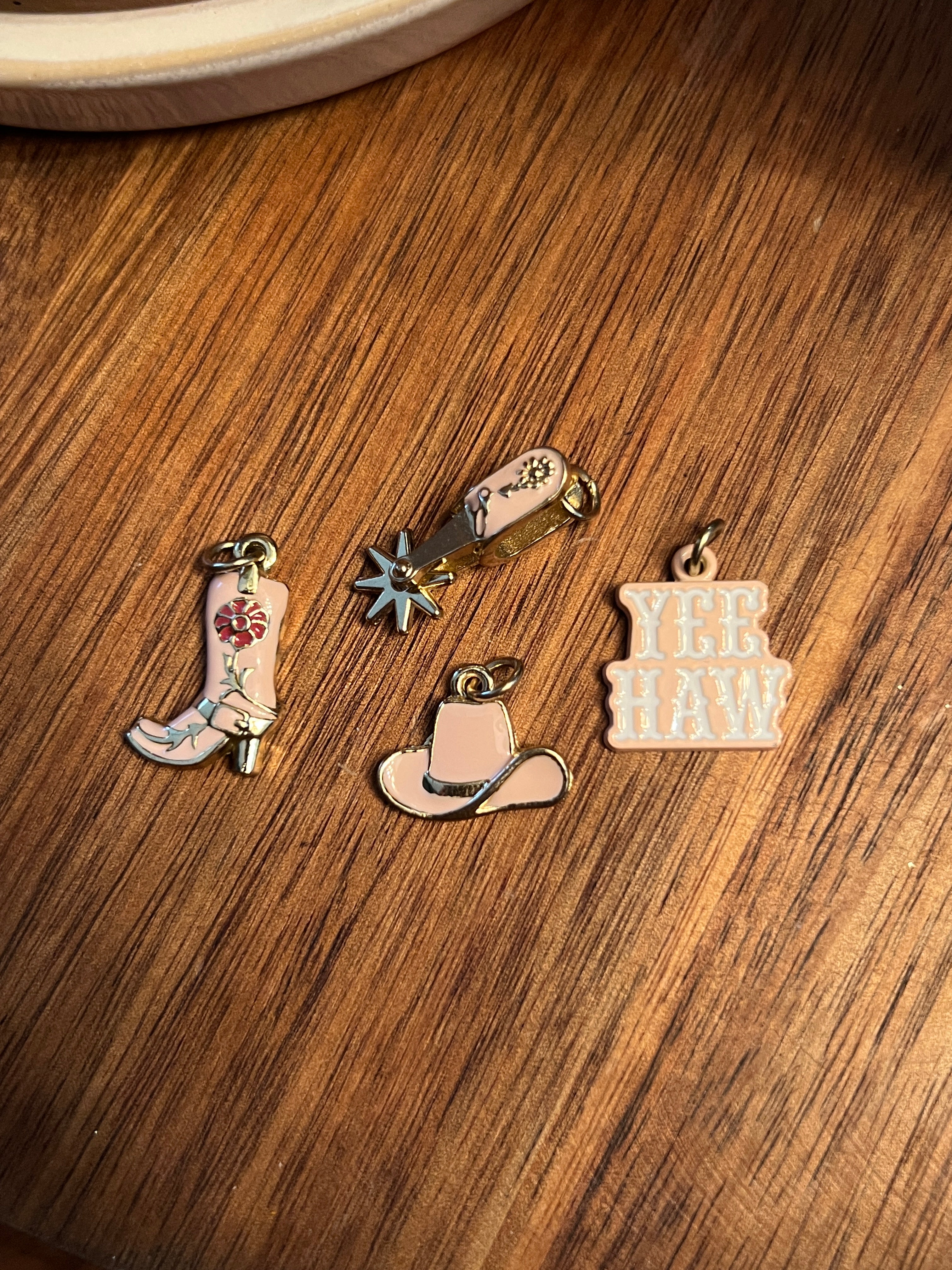 pink western